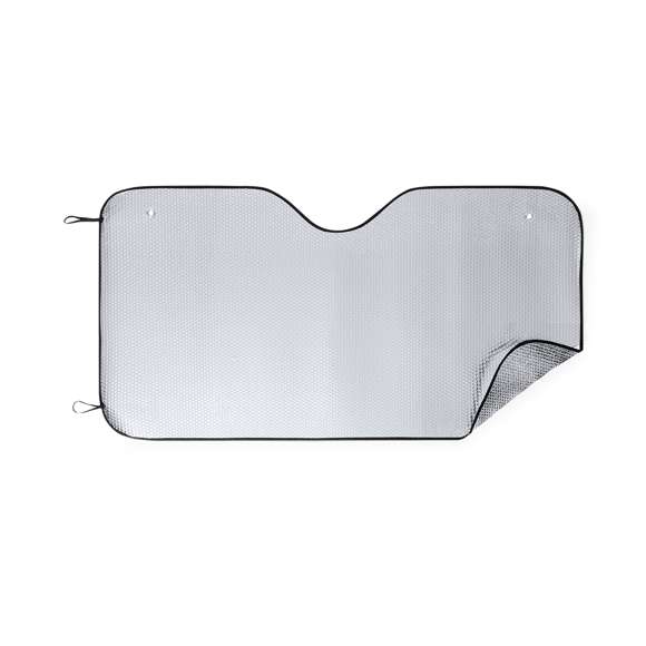 Parasol en aluminio con burbuja en ambas caras en color plateado de acabado metalizado con ribetes en color negro. De tamaño maxi 143x74cm, con argollas metálicas de refuerzo, cintas elásticas para plegado, dos ventosas para ajuste en luna y presentación desplegado en plancha para fácil impresión.