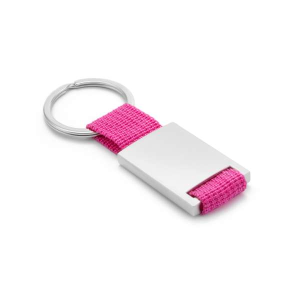 Llavero de divertido diseño con cinta de poliéster de variados y vivos colores. Con cuerpo metálico especialmente diseñado para marcaje en láser.