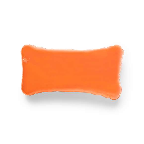 Almohadilla inflable en resistente PVC y vivos colores.